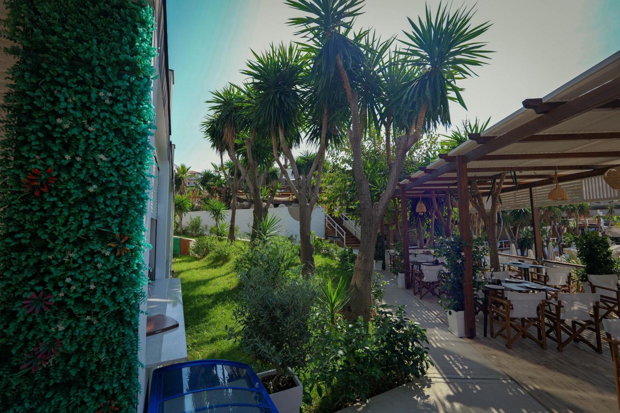 Hotel Denoel Ksamil Exterior foto